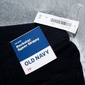 NWT Womens Old Navy Super Skinny Rockstar black denim jeans mid-rise size 20